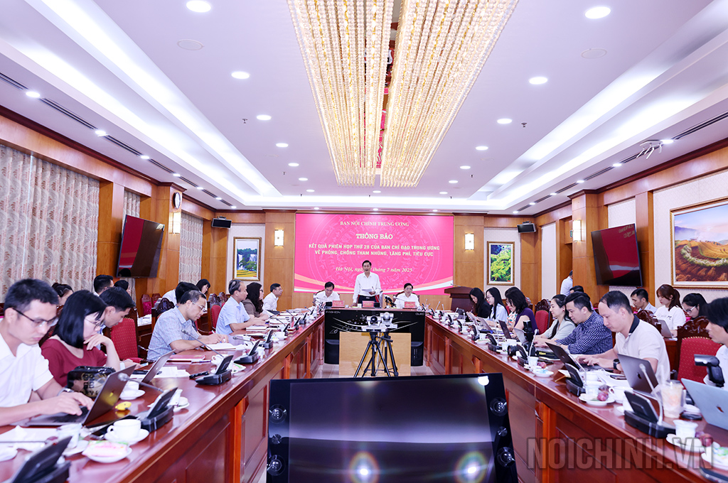 Quang cảnh Cuộc họp