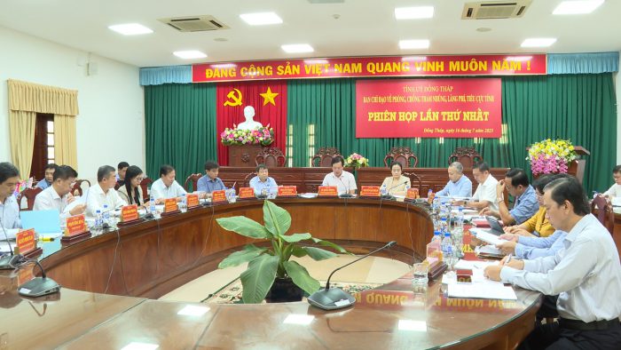 Toàn cảnh Phiên họp