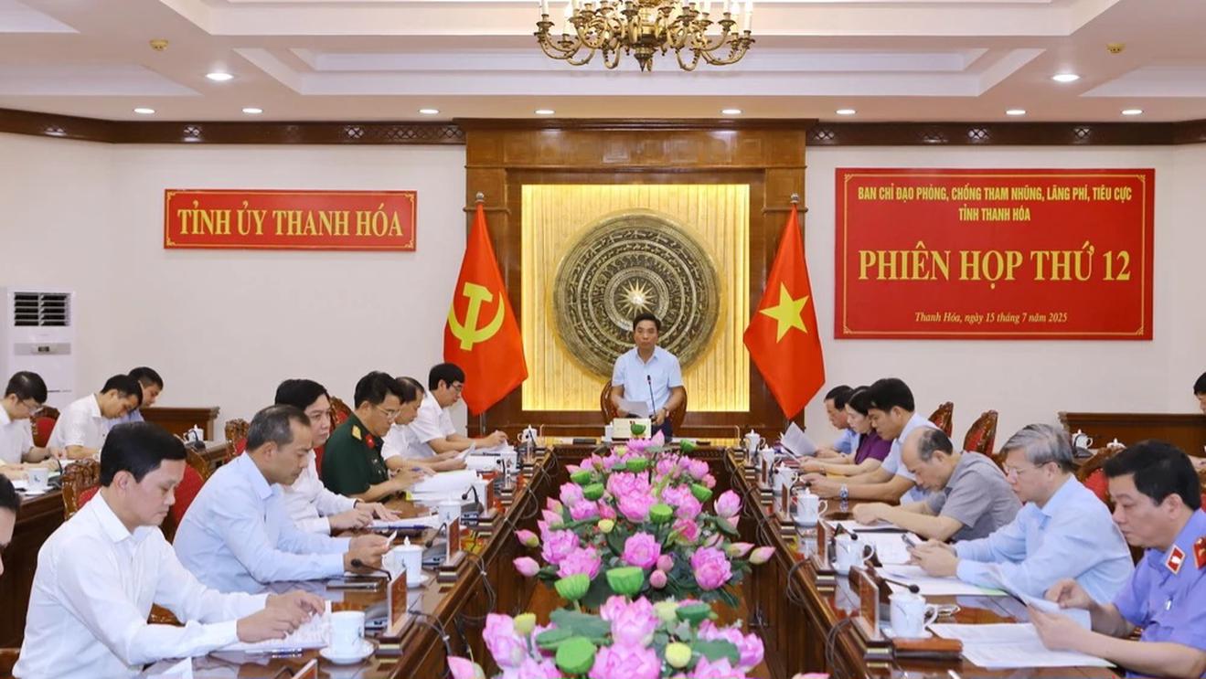 Toàn cảnh Phiên họp