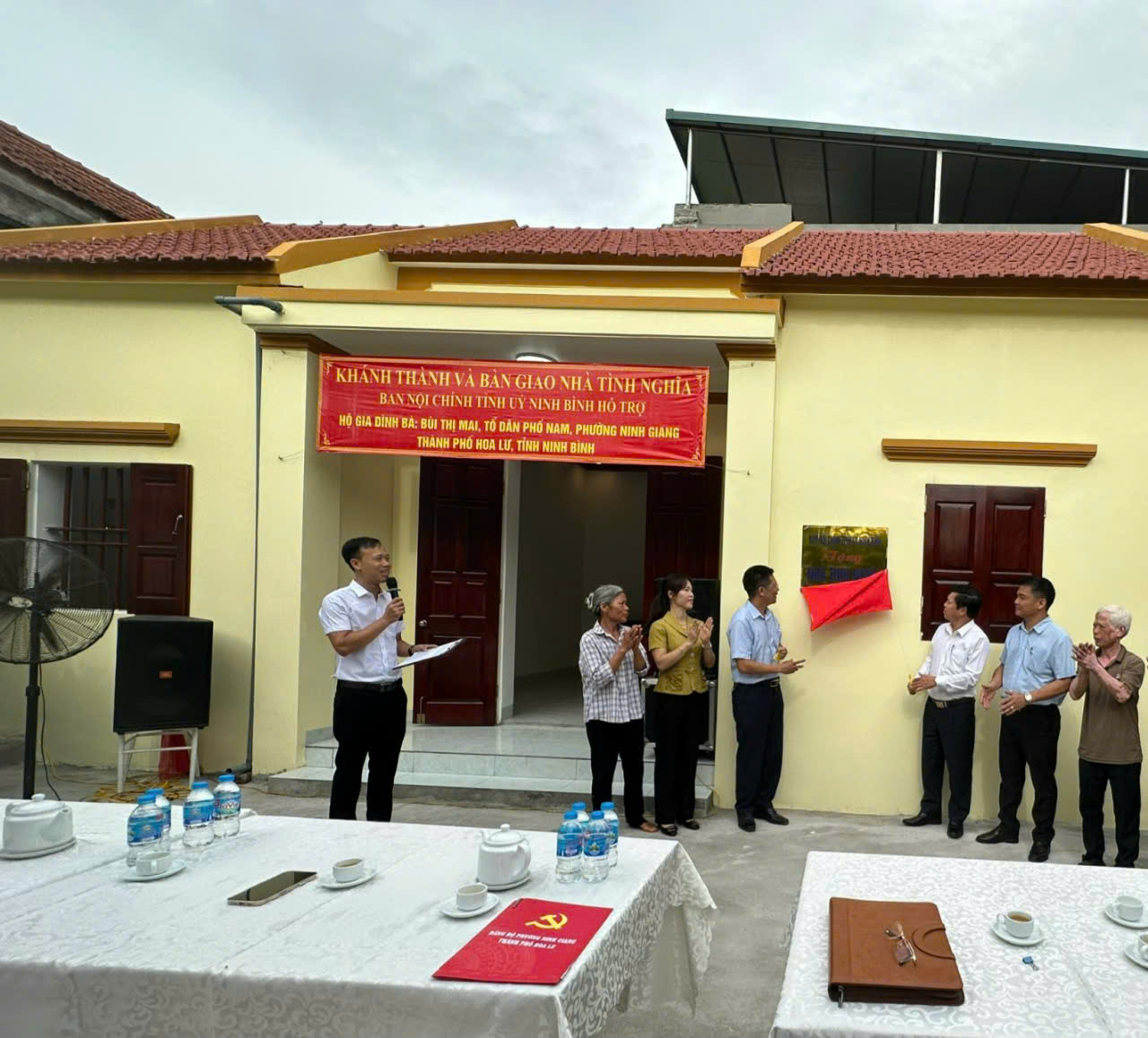 Quang cảnh Lễ bàn giao