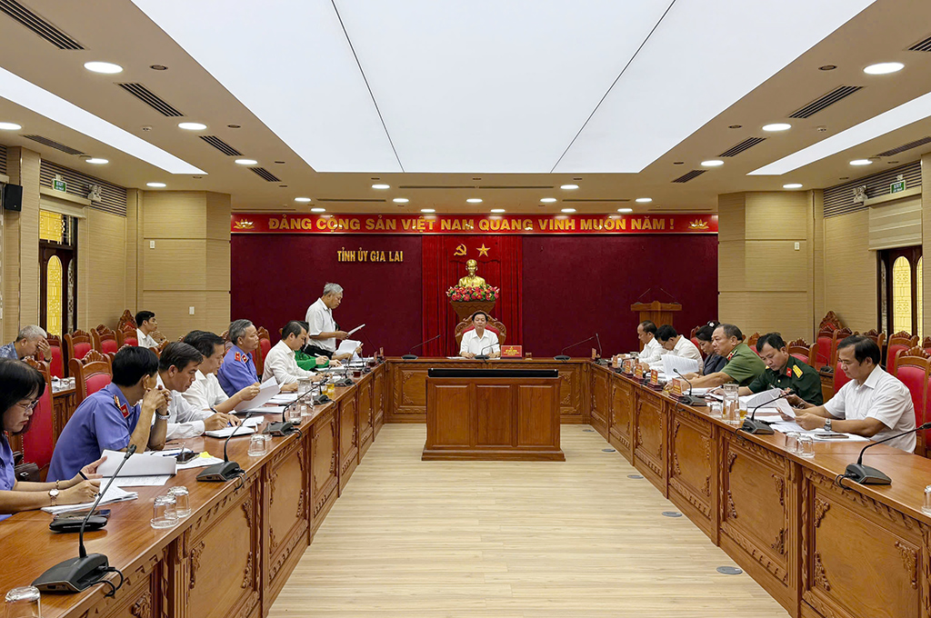 Quang cảnh Phiên họp