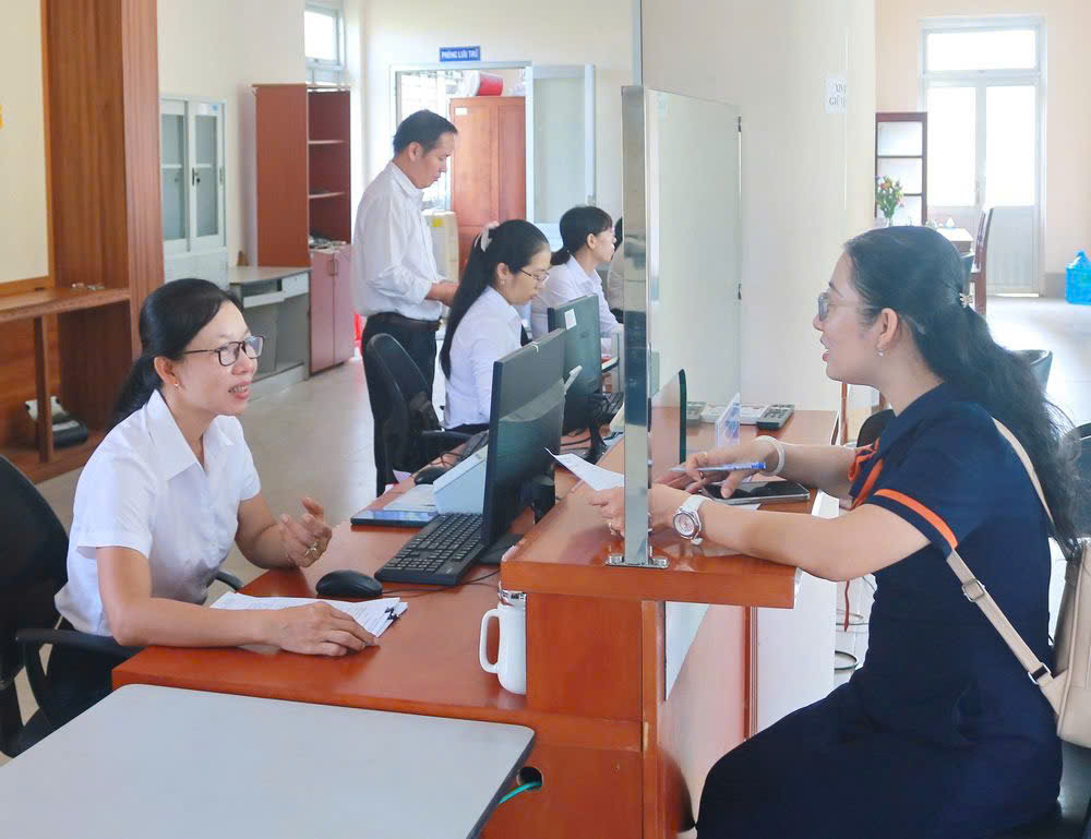Trung tâm phục vụ hành chính công cấp xã trên địa bàn tỉnh Vĩnh Long 