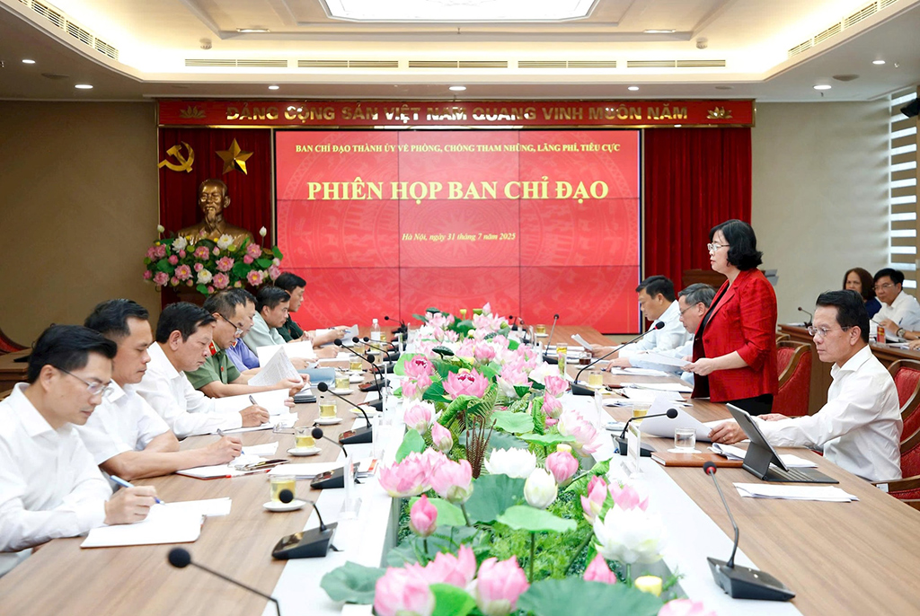 Toàn cảnh Phiên họp