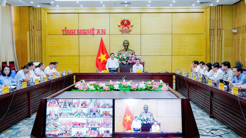 Một Hội nghị Ủy ban nhân dân tỉnh Nghệ An