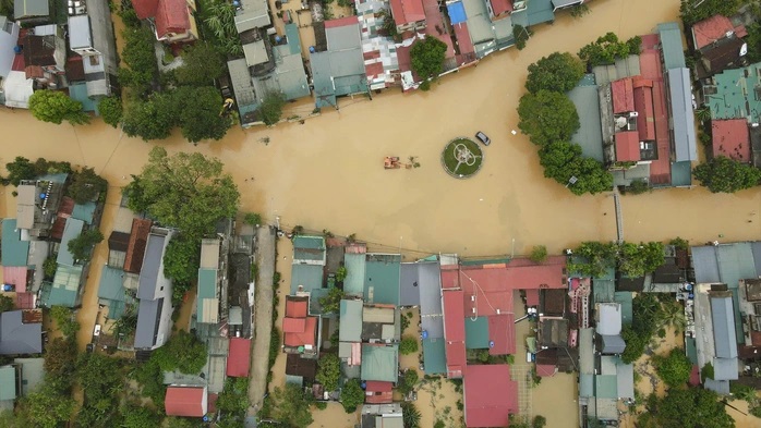 Trên 20.100 nhà bị ngập do mưa lũ sau bão số 10
