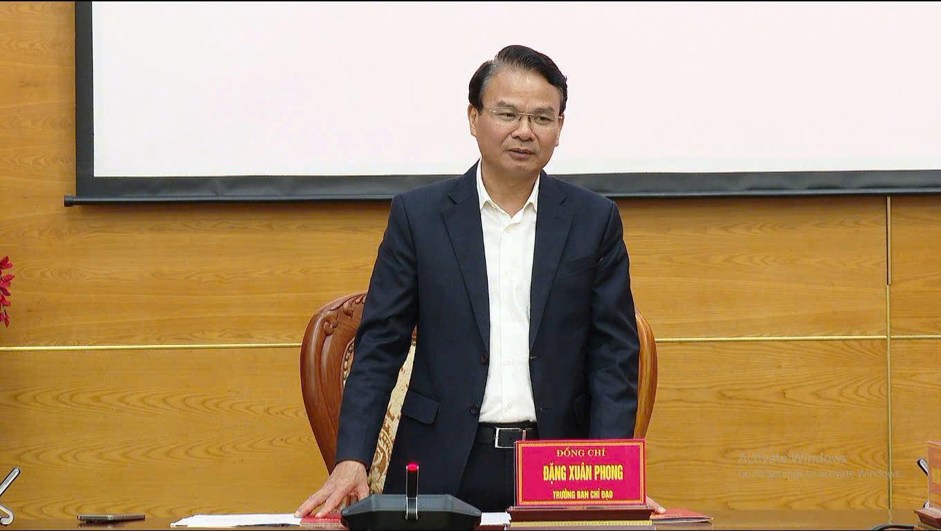 đồng chí Đặng Xuân Phong, Bí thư Tỉnh ủy, Trưởng Ban Chỉ đạo phát biểu kết luận Cuộc họp