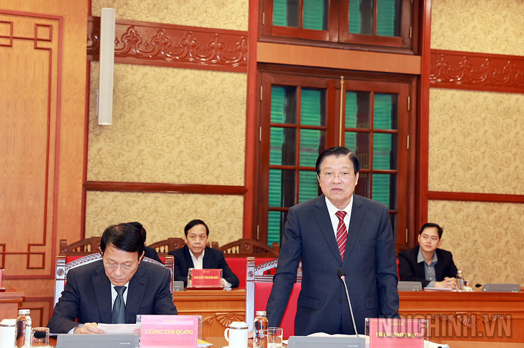 Đồng chí Phan Đình Trạc, Ủy viên Bộ Chính trị, Bí thư Trung ương Đảng, Trưởng Ban Nội chính Trung ương, Phó Trưởng ban Thường trực Ban Chỉ đạo Trung ương về phòng, chống tham nhũng, lãng phí, tiêu cực phát biểu