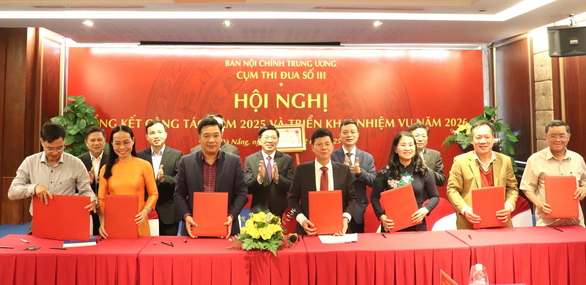 Cụm thi đua số III ngành Nội chính Đảng phát động và ký giao ước thi đua năm 2026