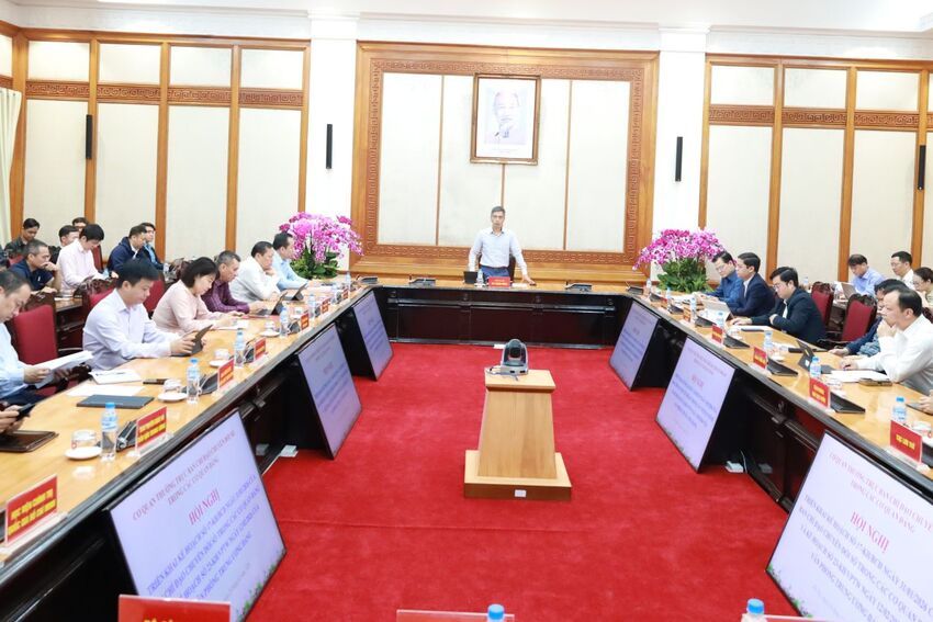 Toàn cảnh Cuộc họp