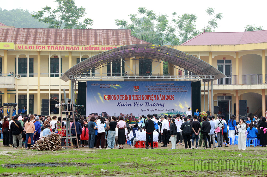 Quang cảnh Chương trình