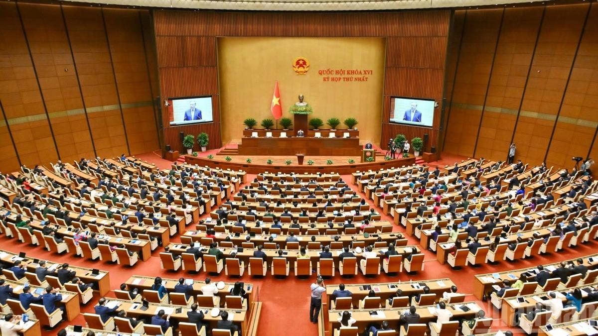 Quang cảnh phiên khai mạc Kỳ họp thứ nhất, Quốc hội khóa XVI