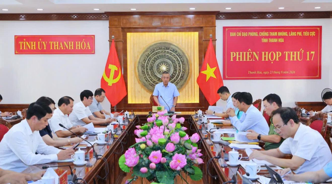 Toàn cảnh Phiên họp