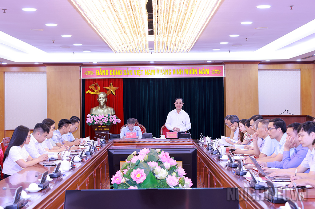 Đồng chí Nguyễn Xuân Trường, Phó Trưởng ban, Trưởng Ban Chỉ đạo chuyển đổi số Ban Nội chính Trung ương phát biểu