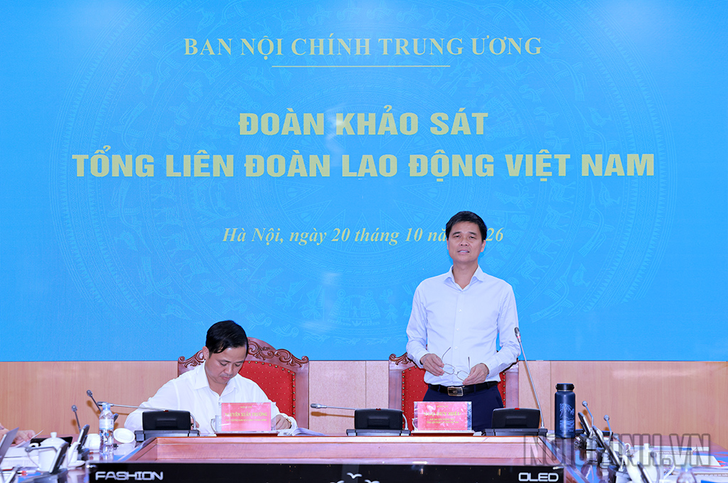 Đồng chí Ngọ Duy Hiểu, Phó Chủ tịch Thường trực Tổng Liên đoàn Lao động Việt Nam phát biểu