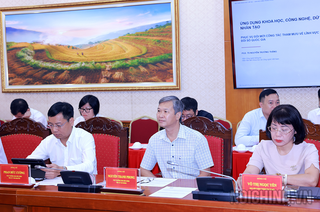 Các đại biểu tham dự Hội thảo